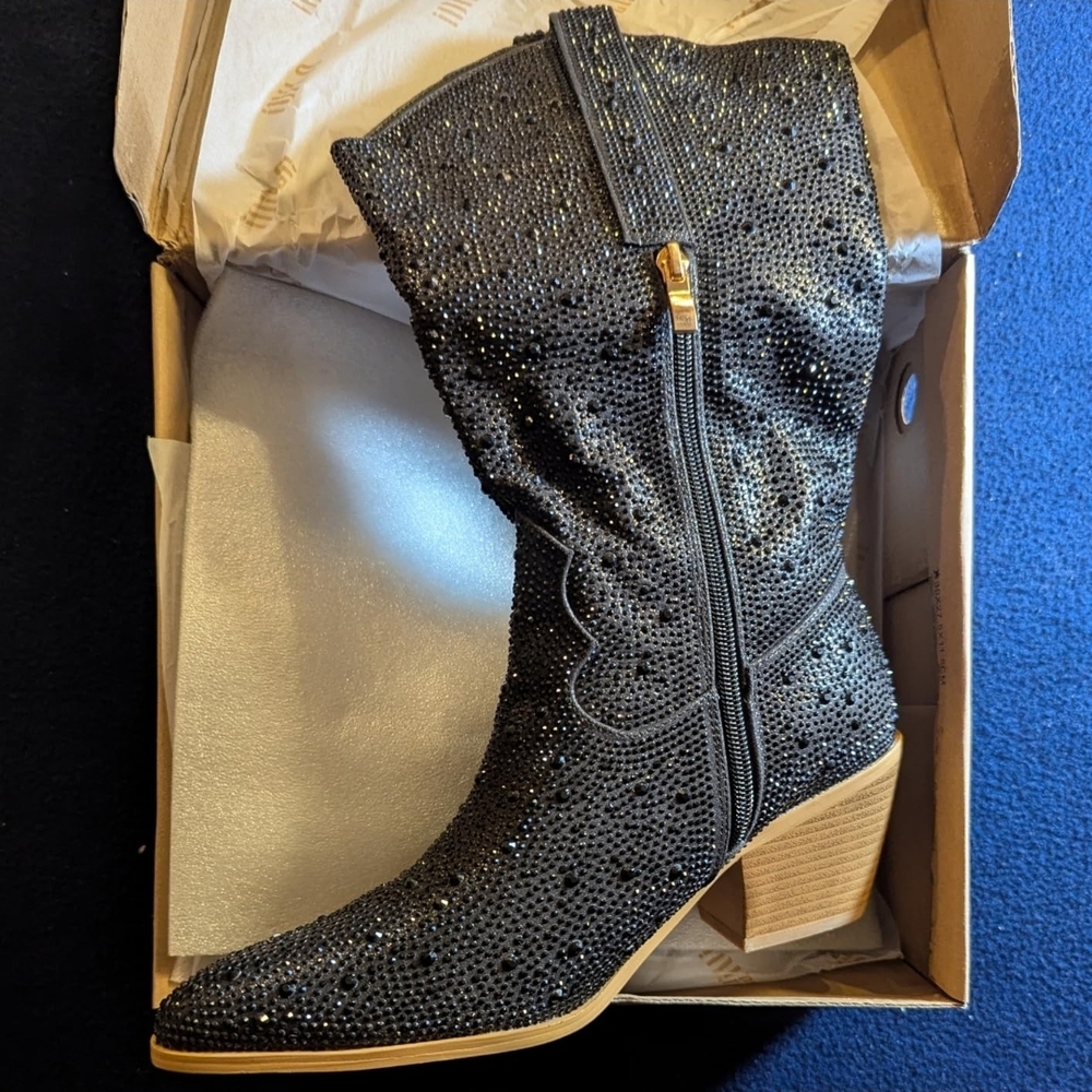 NEW Scarlett Black Rhinestone Heeled Cowboy Boots